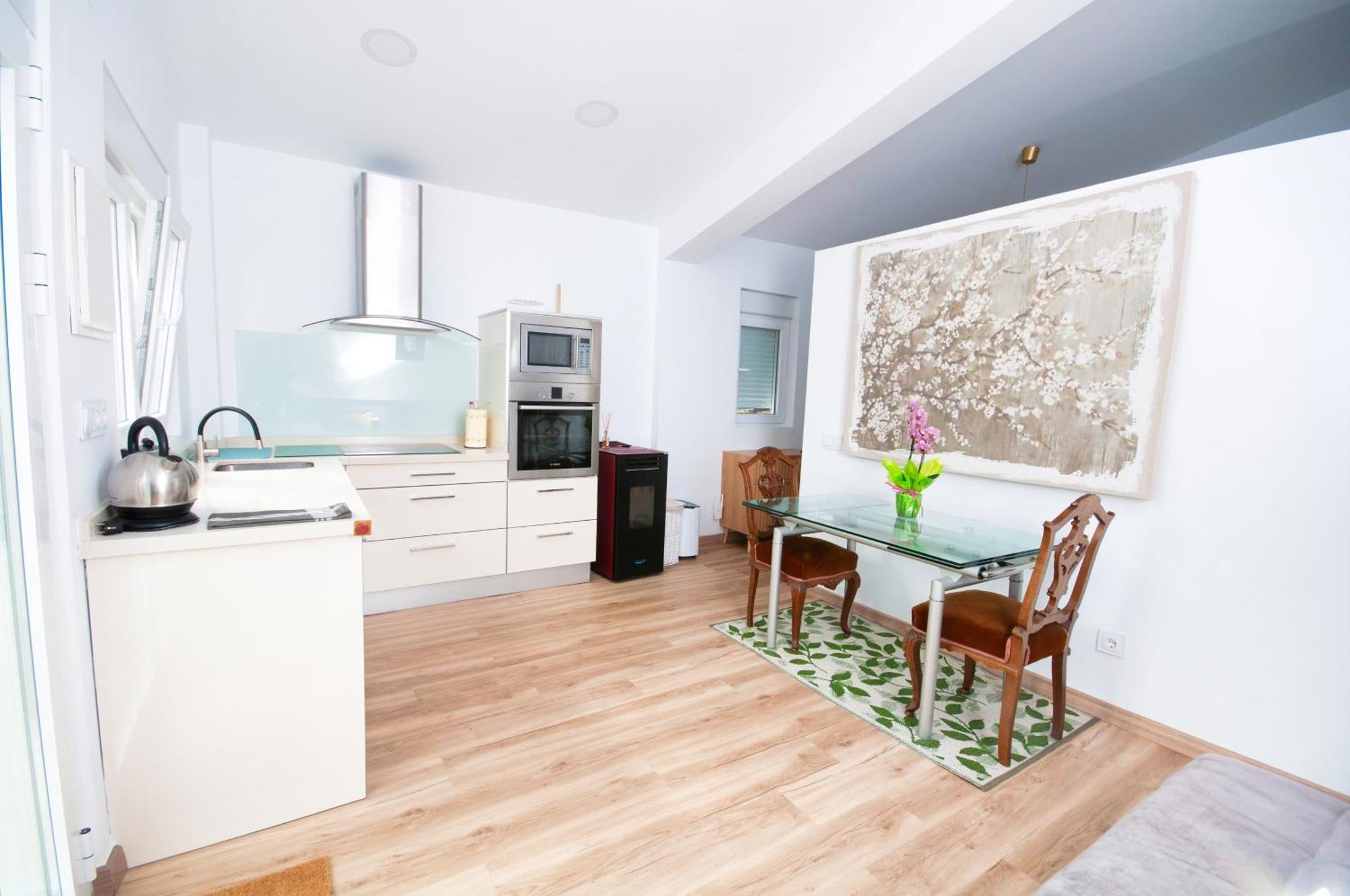 Acogedora Minicasa En Entorno Rural A 1200 M De La Catedral Apartment ซานติอาโก เด กอมโปสเตลา ภายนอก รูปภาพ
